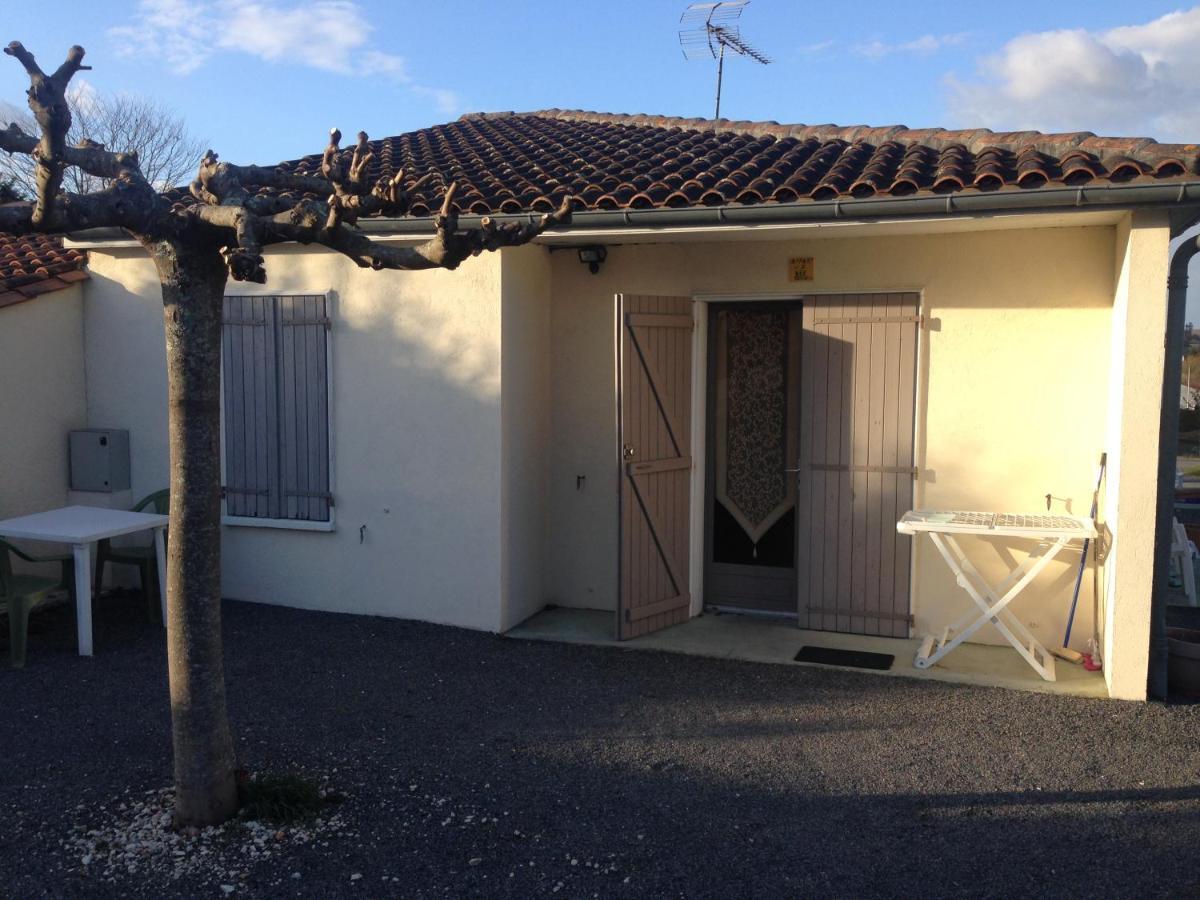 Residence Les Plus Pres โจนแซค ภายนอก รูปภาพ
